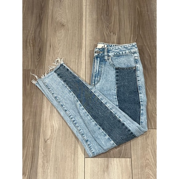 Garage‎ Jeans, Freyed Hem, Mixed Blue, size 3, #531-T - Picture 4 of 4